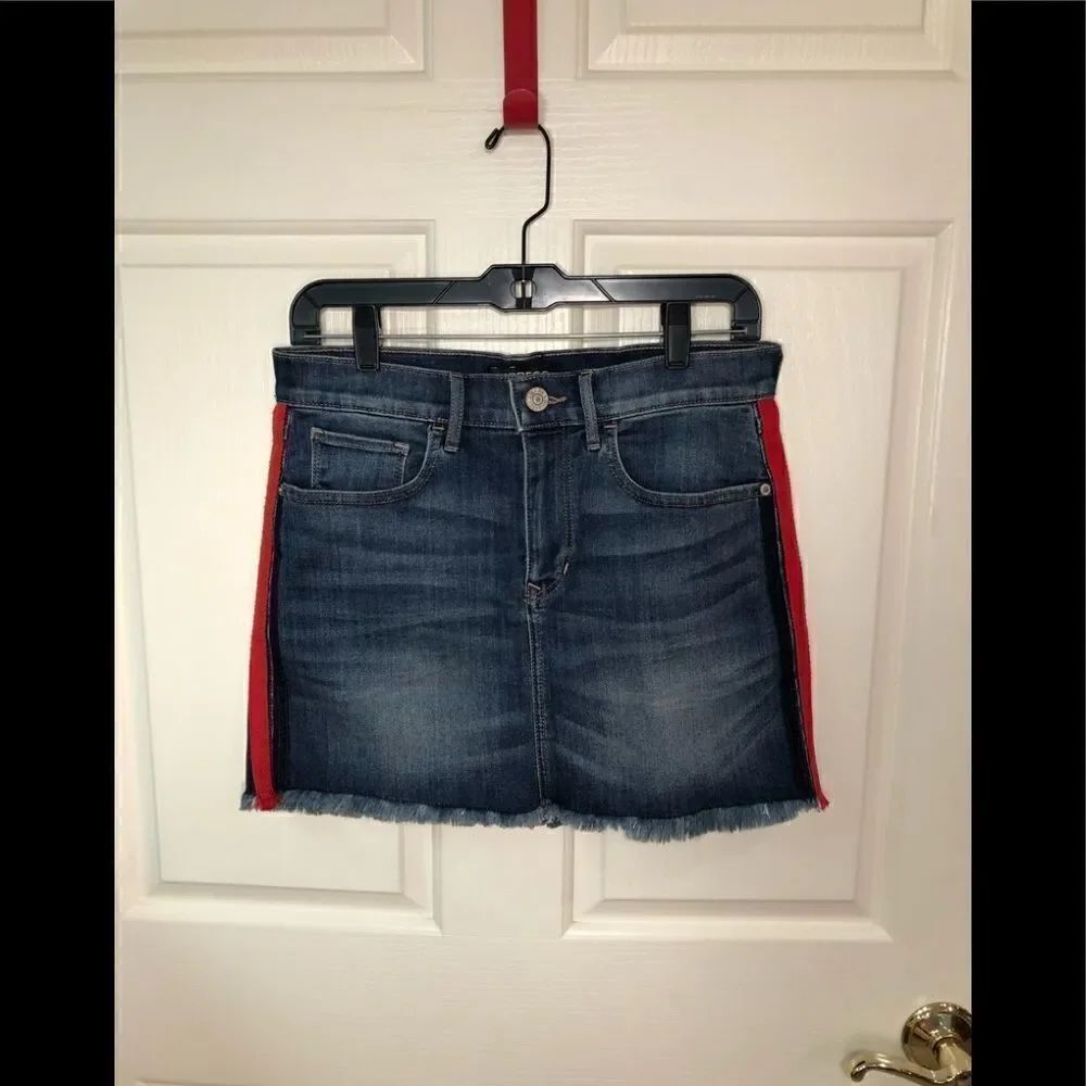 Express denim skirt